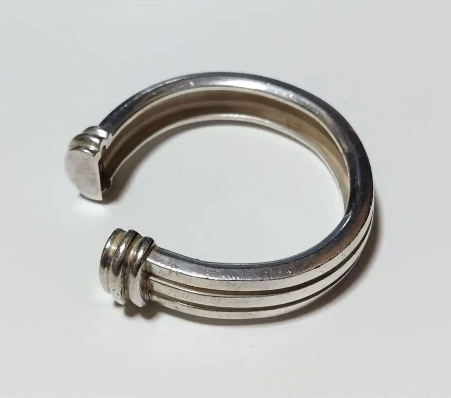 ティファニー アトラス グルーブドカフ バングル SV925 廃盤 - メルカリ