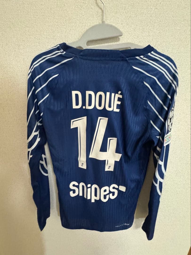 か*あ様 た*ろ様 【新品】ドゥエ ユニフォーム 長袖 パリ