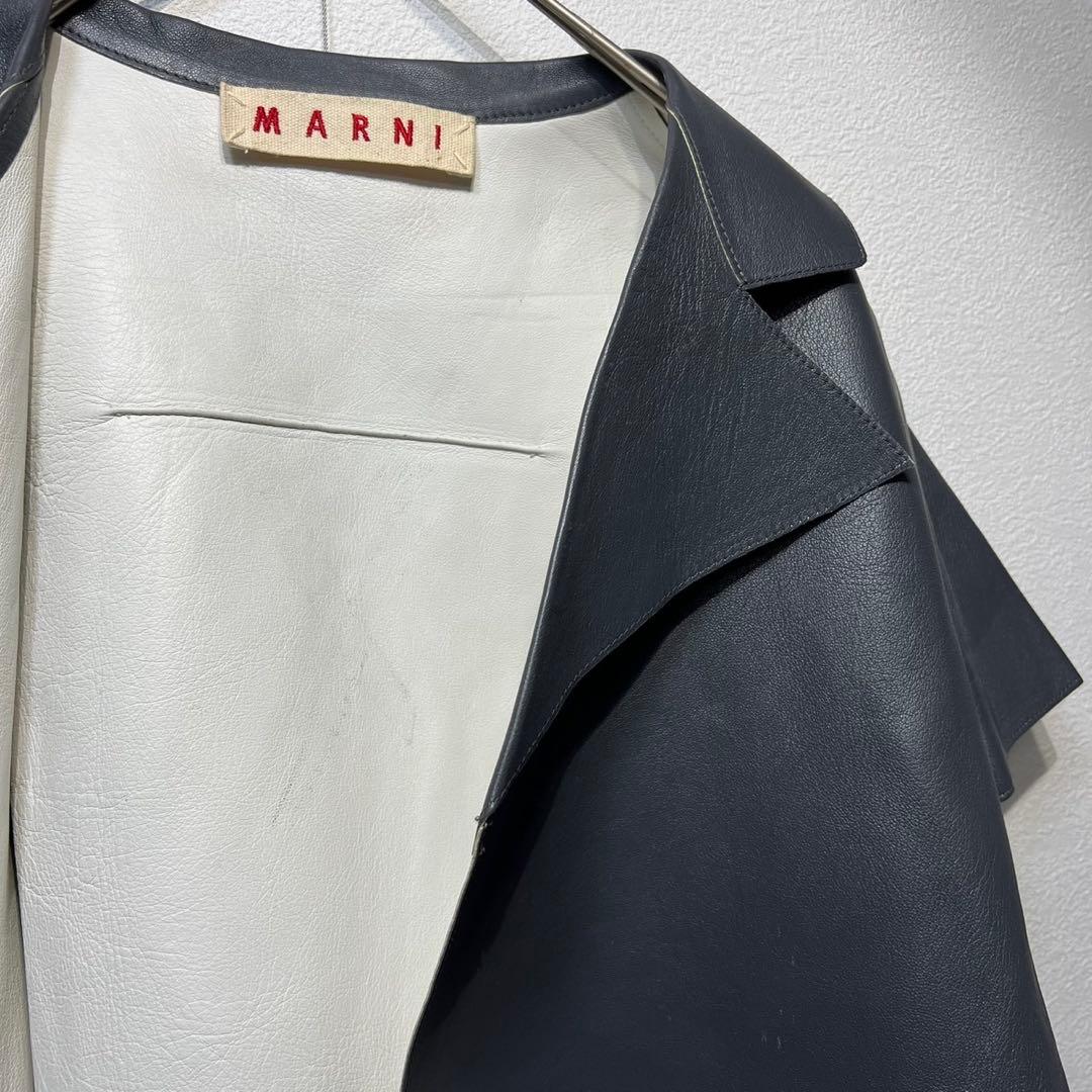 希少 マルニ 上質 ラムレザー ボタンレス デザイン 半袖 ジャケット 38