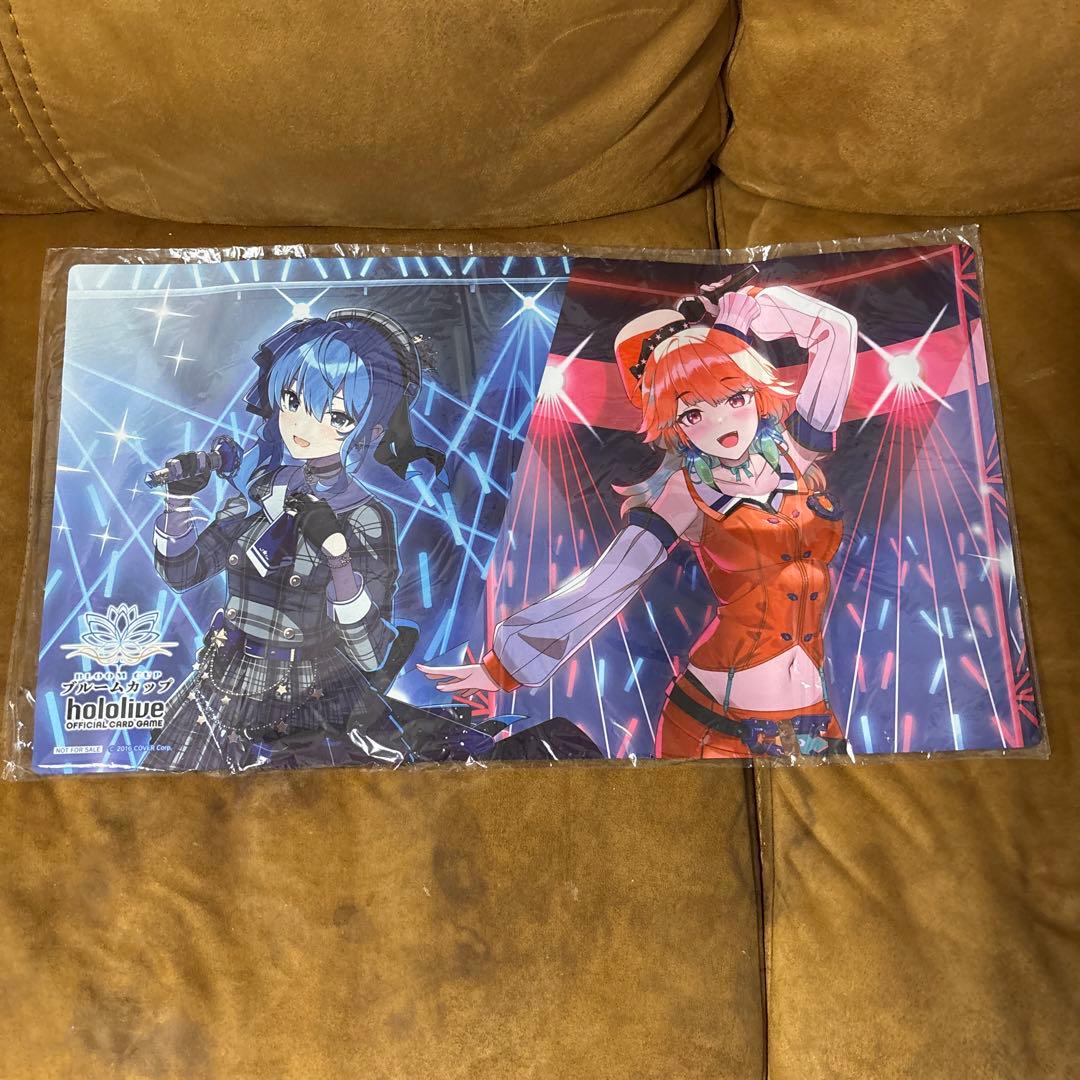 ホロカ ブルームカップ WINNER プレイマット　星街すいせい　小鳥遊キアラ ホロカ ブルームカップ WINNER プレイマット 星街すいせい 小鳥遊