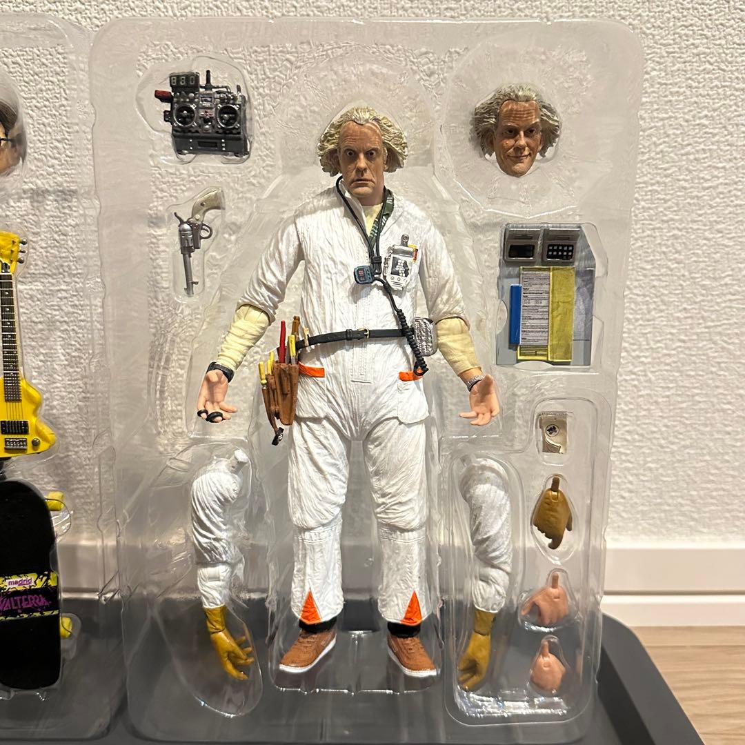 開封済】NECA バック・トゥ・ザ・フューチャー マーティ&ドク セット