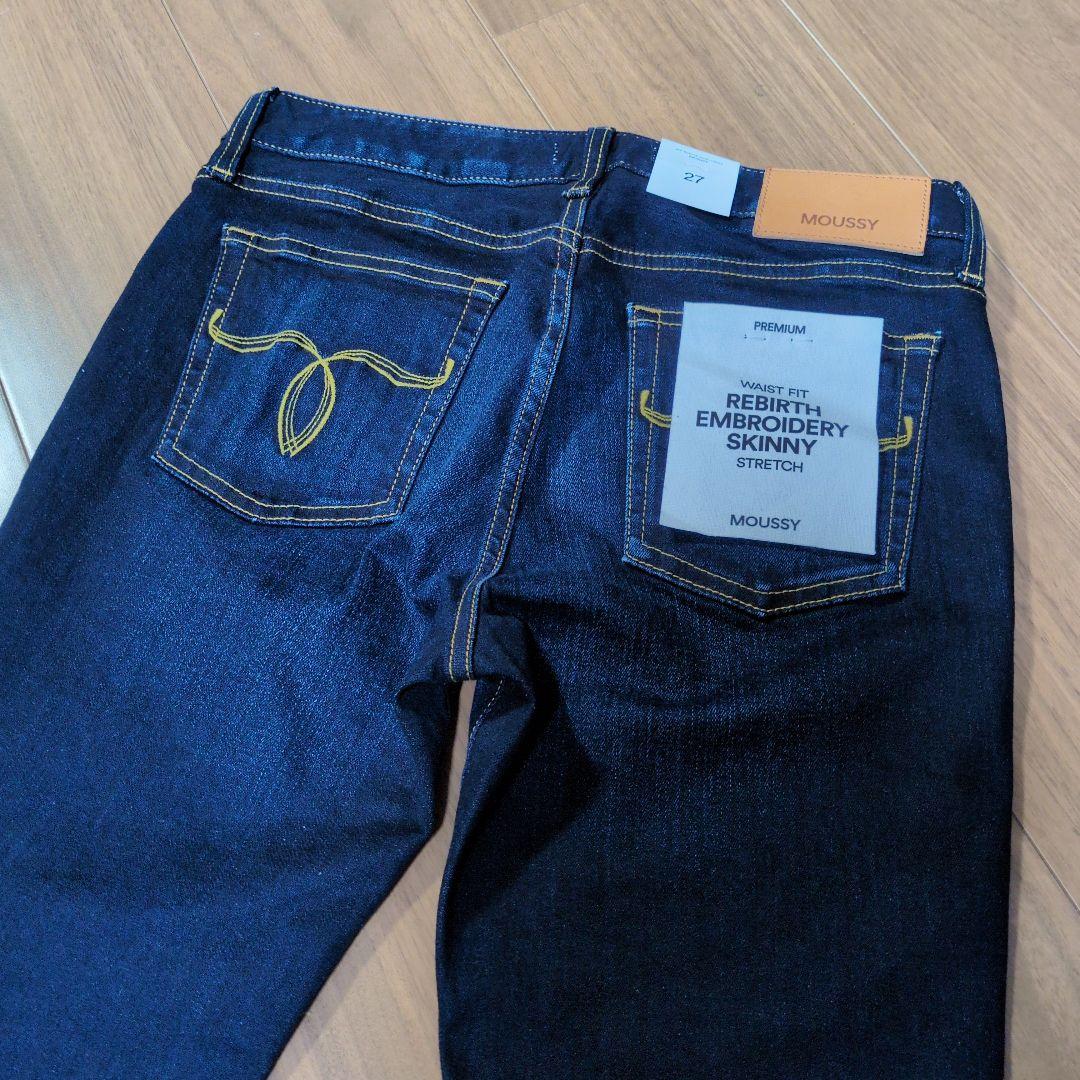 k*5様 【新品】MOUSSY WFリバーススキニーパンツ27インチ 新品 5