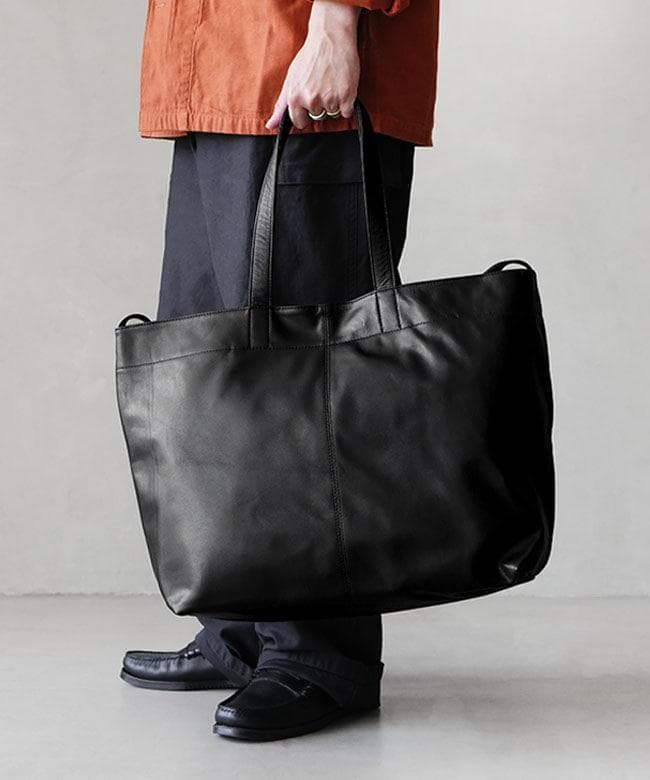 新品 UNIVERSAL PRODUCTS 25AW BAG レザー バッグ - メルカリ