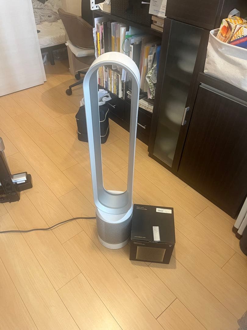 Dyson AM07 扇風機 ホワイト DCモーター搭載】 ダイソンクール AM 07 LF WS DC ホワイト/シルバー