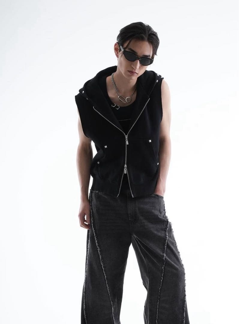 トップス JentLouis Studded Sleeveless Hoodie 中古・古着通販】jent louis (ジェントルイス) スタッズスリーブレス