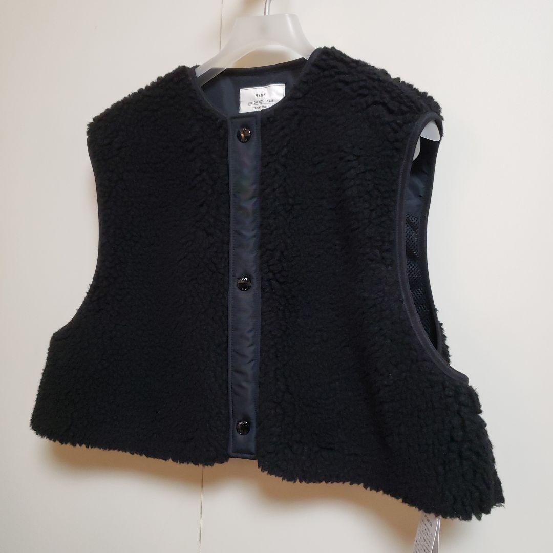 24AW HYKE FAUX SHEARING VEST 黒 - メルカリ