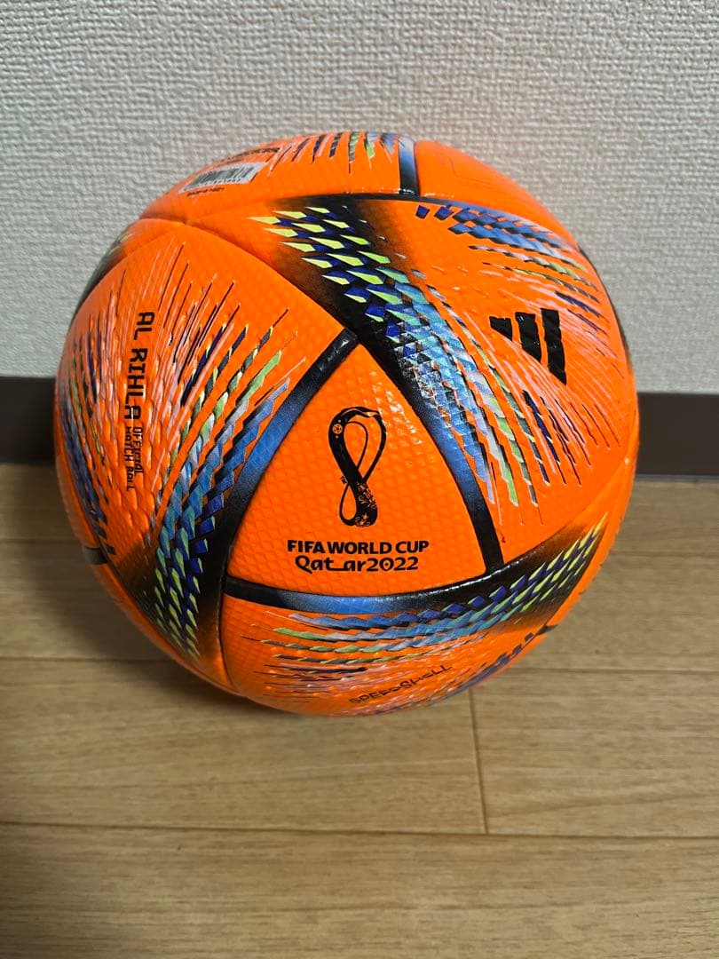 Adidas Al Rihla サッカーボール 2022 カタールワールドカップ - メルカリ