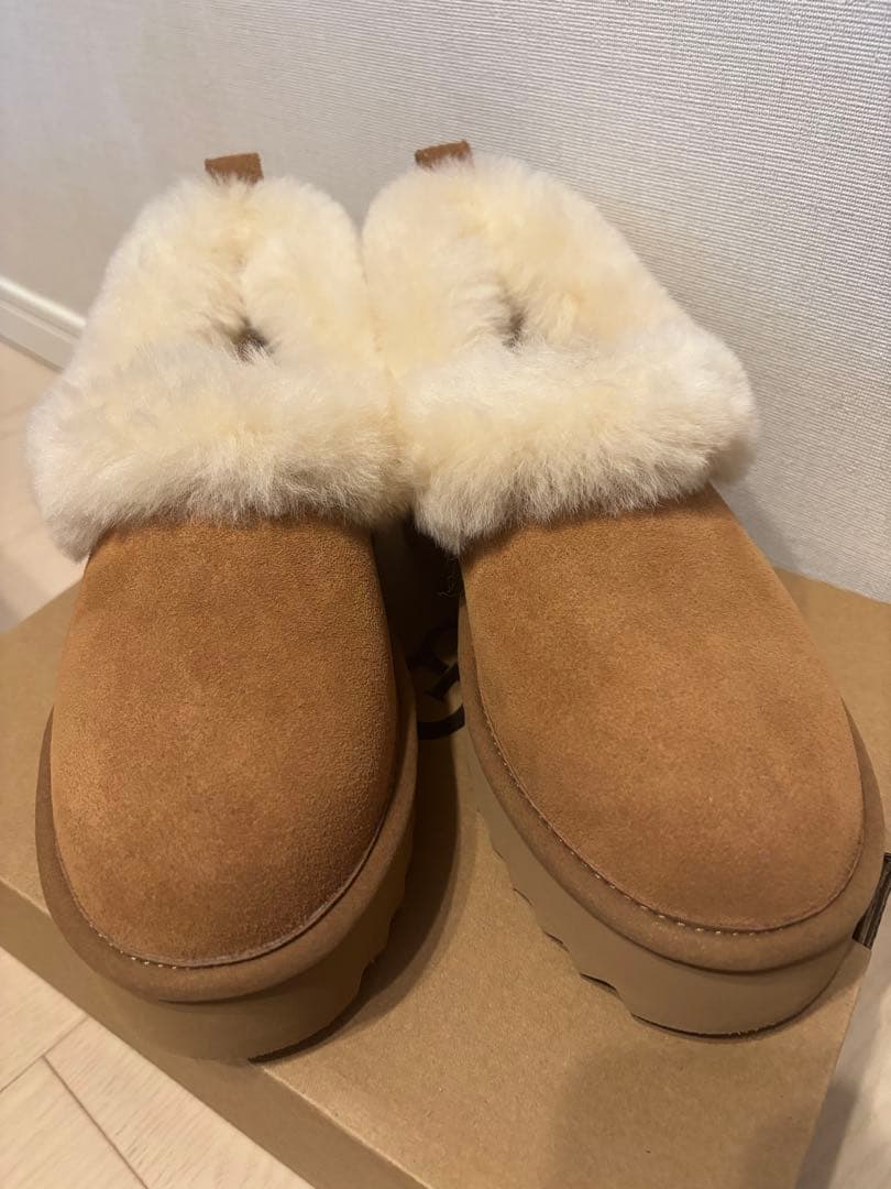 UGG I-Nita Platform アイ ニタ プラットフォーム 23cm