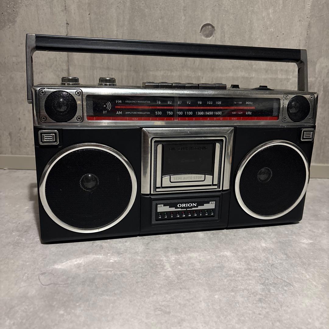 ORION ラジカセ AM/FMラジオ ＊飾り用（ジャンク） - メルカリ