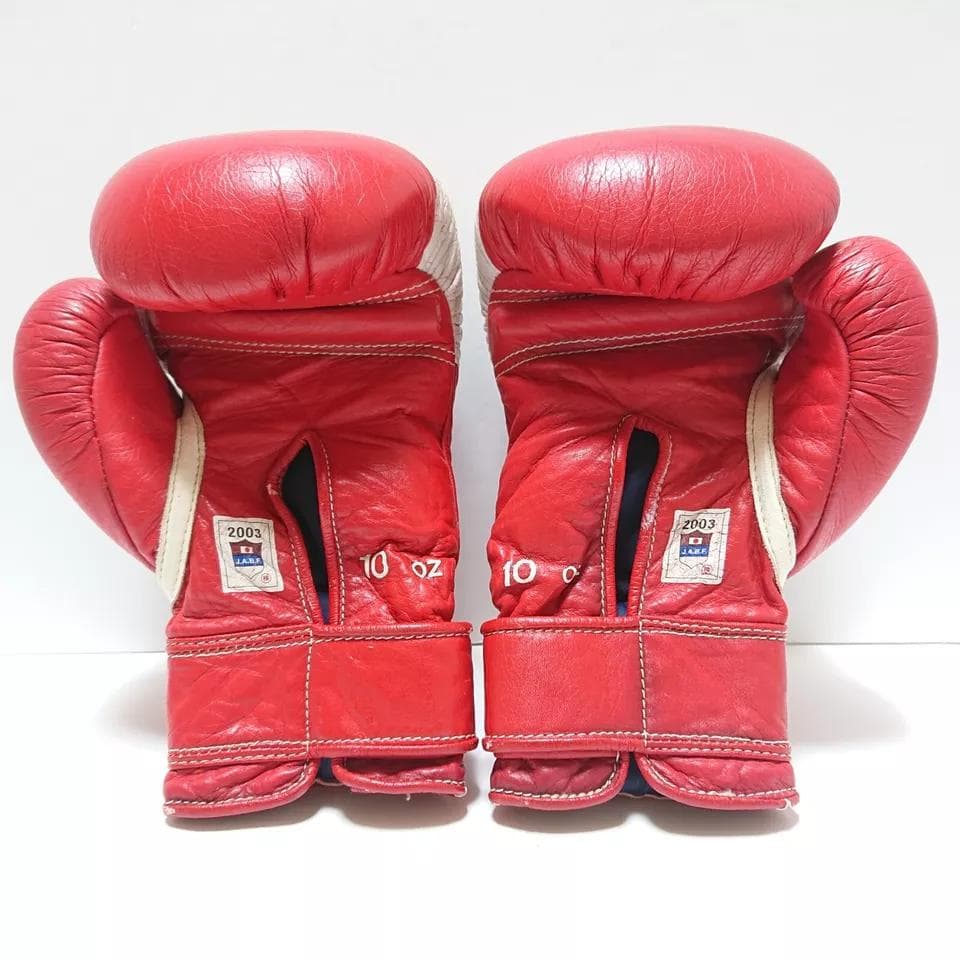 winning ウイニング ボクシンググローブ 10oz 旧アマチュア試合用①