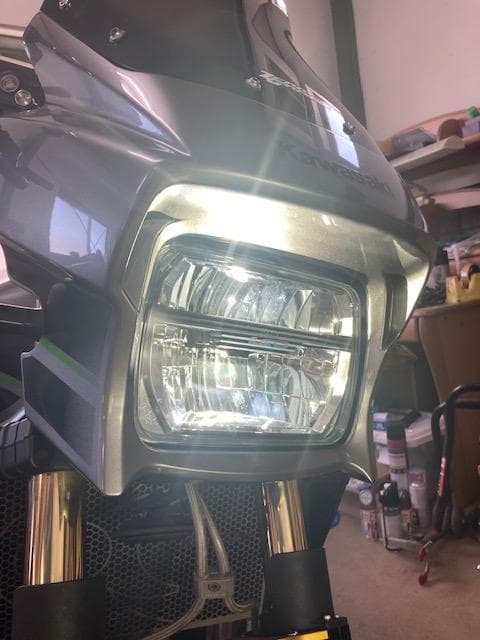 ZRX1200DAEGで使用 Koito 小糸製作所 LEDヘッドライト - メルカリ