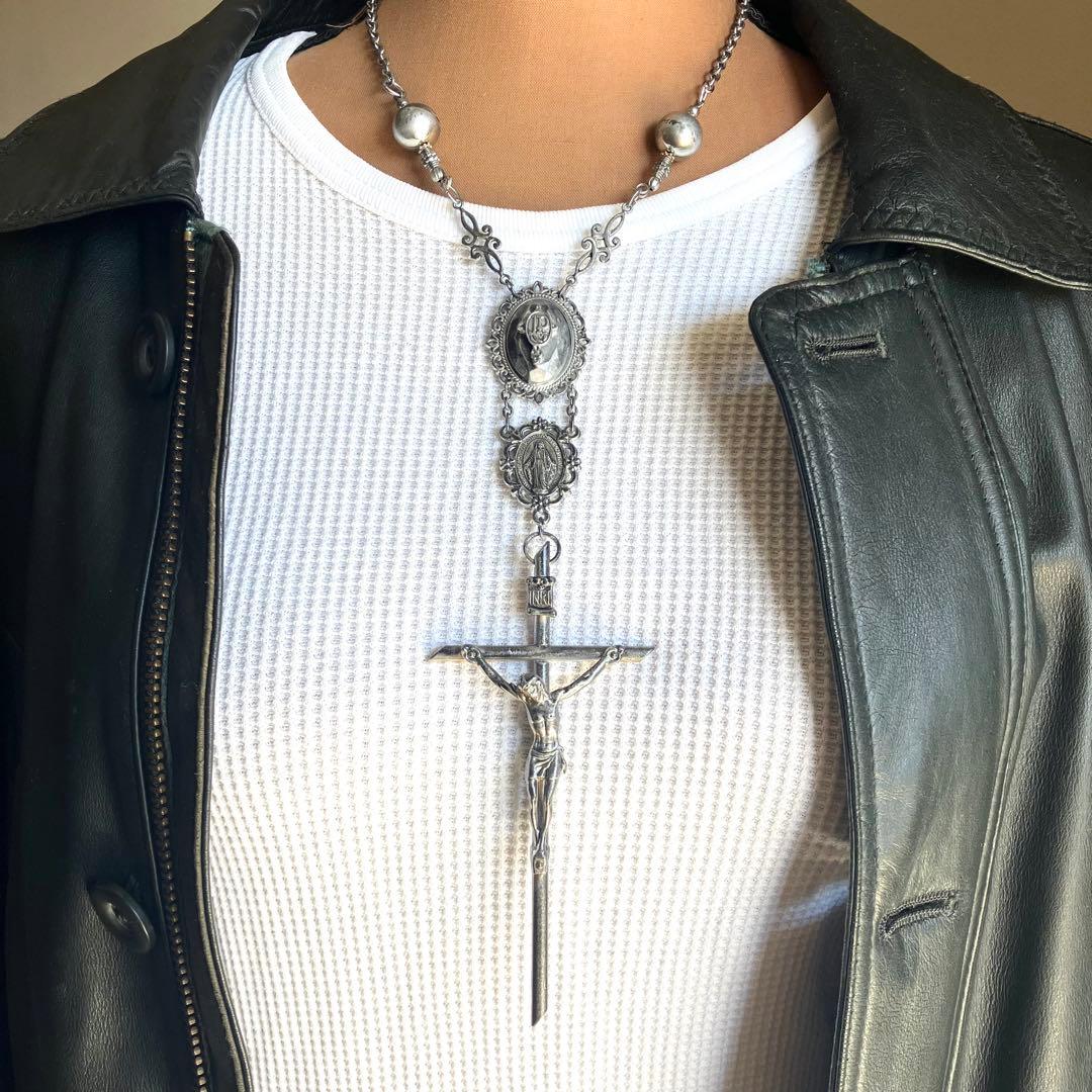 1点物！】ジャンポールゴルチエ ネックレス 磔刑 JPG ロゴストーン