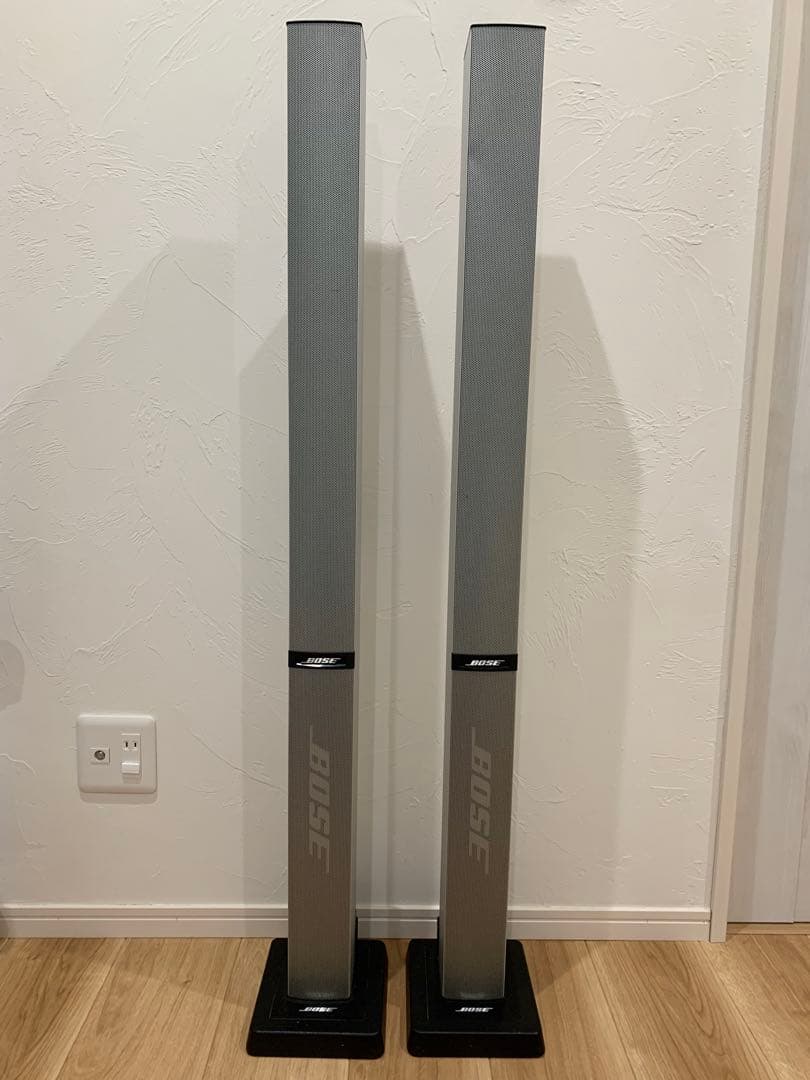 連番BOSE 55WER-S トールスピーカー 別売りフロアスタンド付 BOSE 55WER-S トールボーイ ペアスピーカー シリアル連番 台座付き