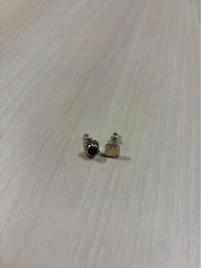 DAIZEN ストーンピアス オニキス 金（耳）ポイント オニキス ピアス 4mm イエロー ゴールド K10YG 10k 10金