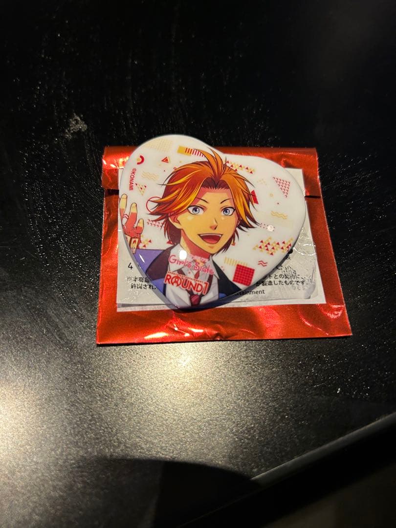 ときメモ GS ラウンドワン ラウワン ハート型 缶バッジ 新名旬平