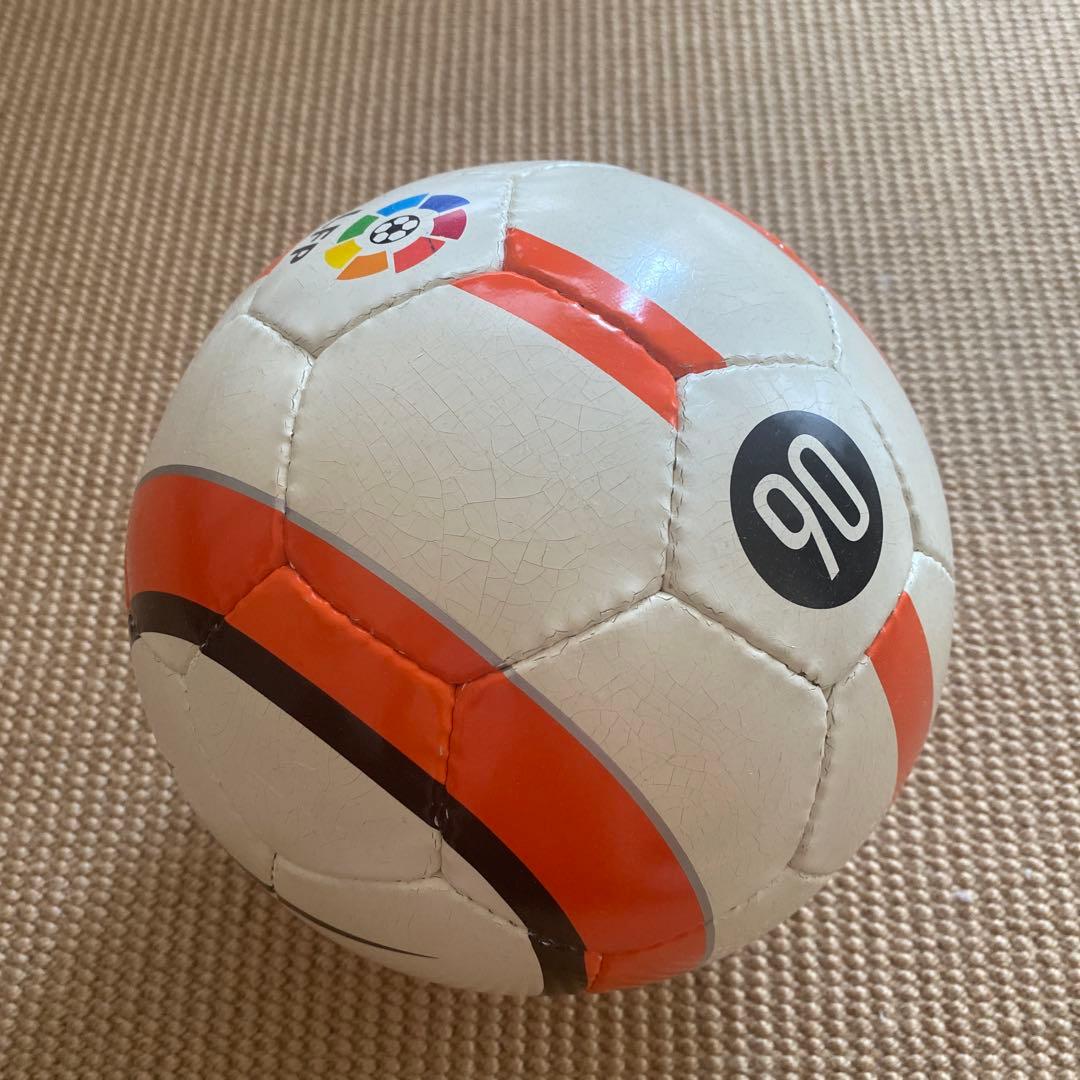 最終値下】5号球 Nike トータル90 04-05 リーガエスパニョーラ - メルカリ