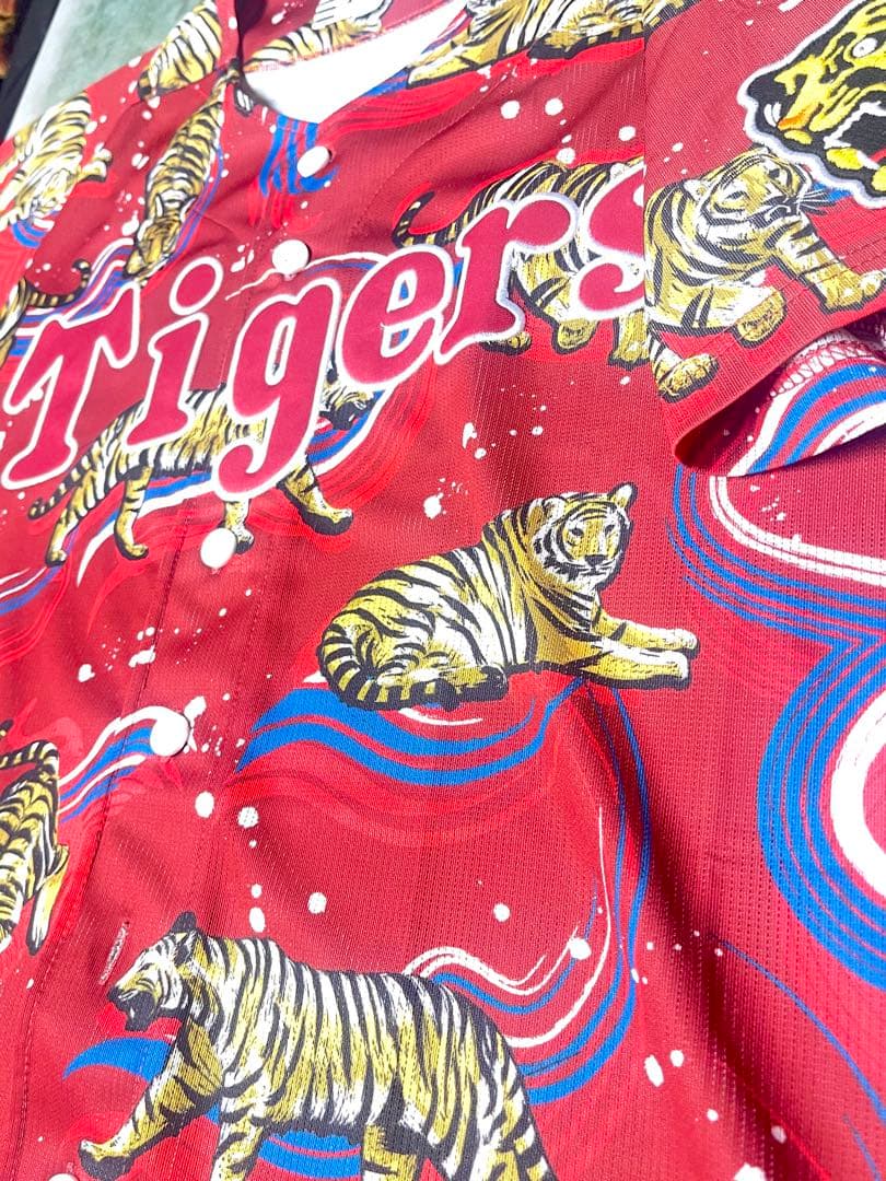 新品未使用 阪神タイガース 2024 デザインユニフォーム 波と虎 サイズ