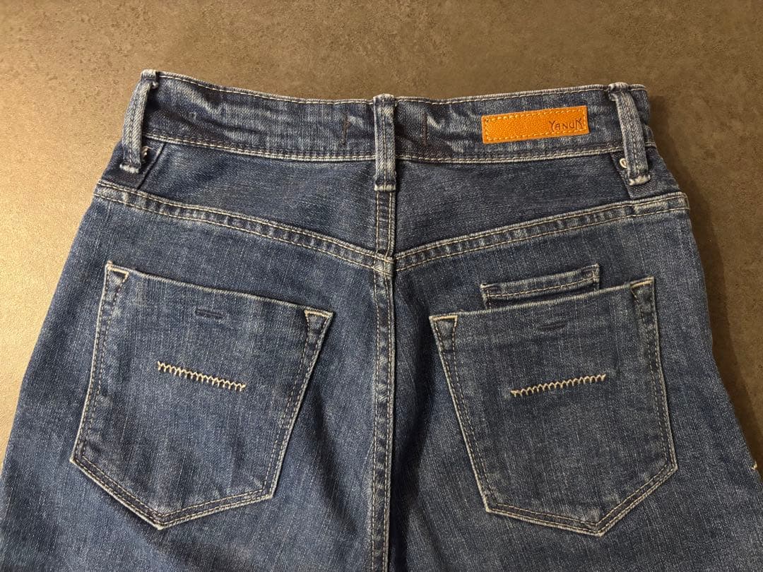 Yanuk anuans アニュアンス Pintuck Straight - メルカリ