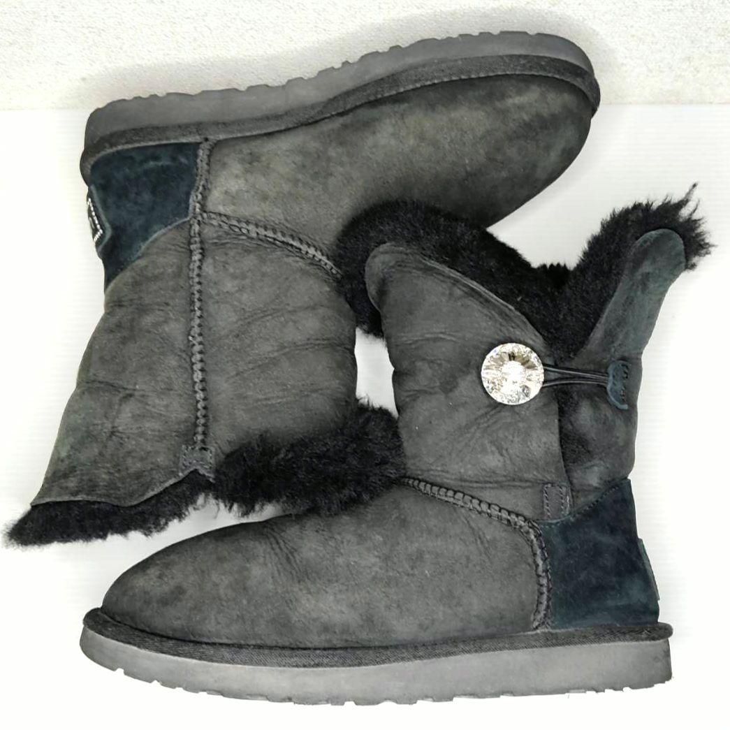 UGG ブラック ムートンブーツ ラインストーン 24cm - メルカリ