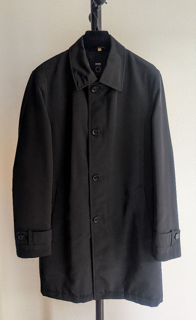 ヒューゴボス HugoBoss カーコート 46 黒 高級感 HUGO BOSS ヒューゴボス レザー ジャケット 黒 L程度 カー