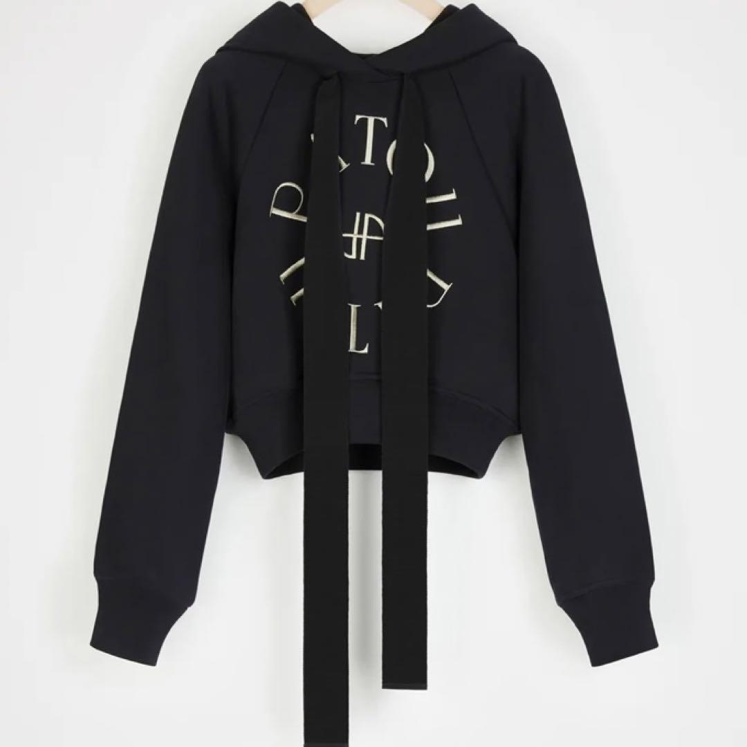 patou パトゥ クロップド パーカー - メルカリ