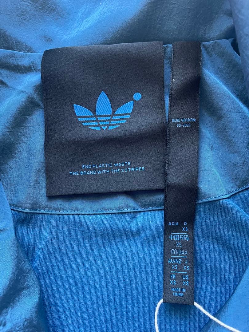 adidas BLUE VERSION】新品BBブロックドトラックトップXS - メルカリ