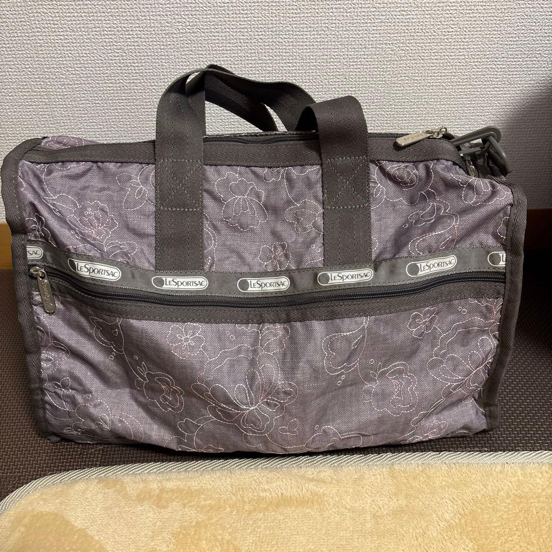 LeSportsac 花柄 ボストンバッグ 中型　1泊旅行　ポーチ付 未使用級】レスポートサック ボストンバッグ 花柄 旅行バッグ 大容量