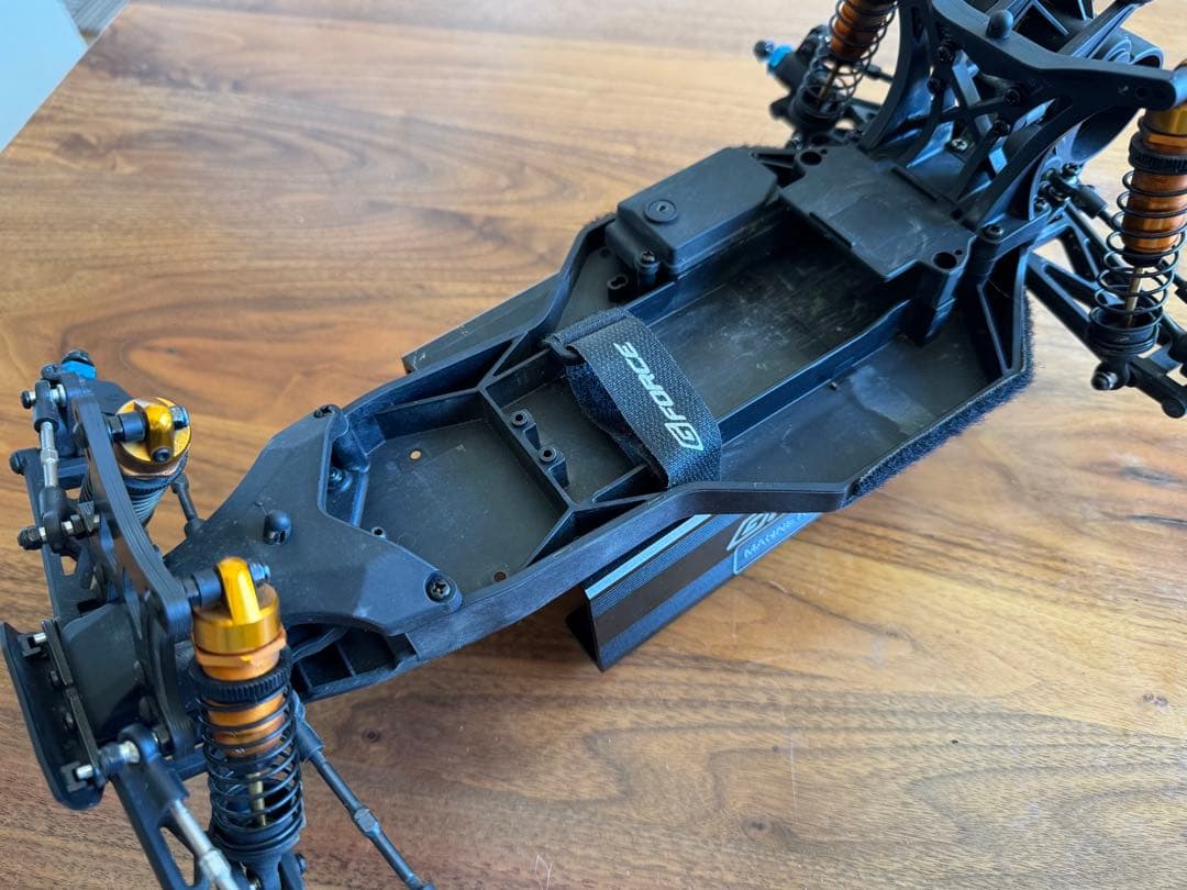 G force Genova ジェノバ ボディ2枚 最終価格 - メルカリ