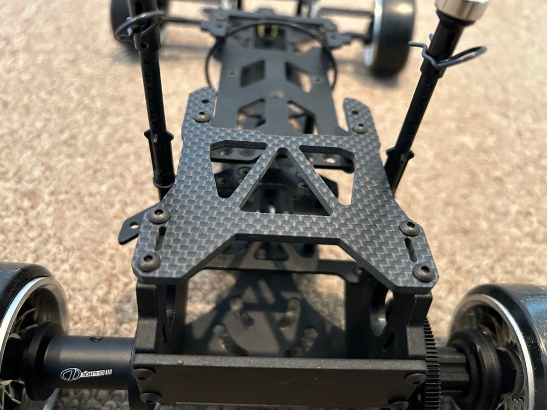 陸人様専用・LP-86+AE86レビン、ボデ付き（オプションパーツ付き