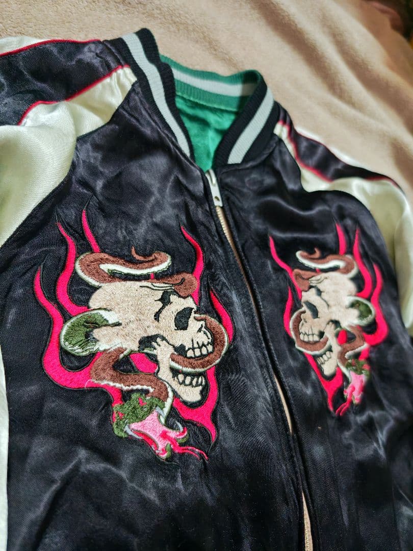 専用 Back Street Crawler 2面用 日本限定 スカジャン - メルカリ