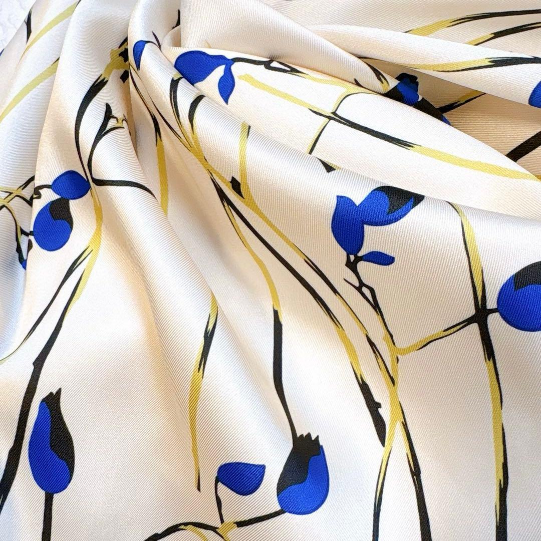 未使用級✨定価6.4万 ANAYI ラインフラワーPTロールネックワンピース