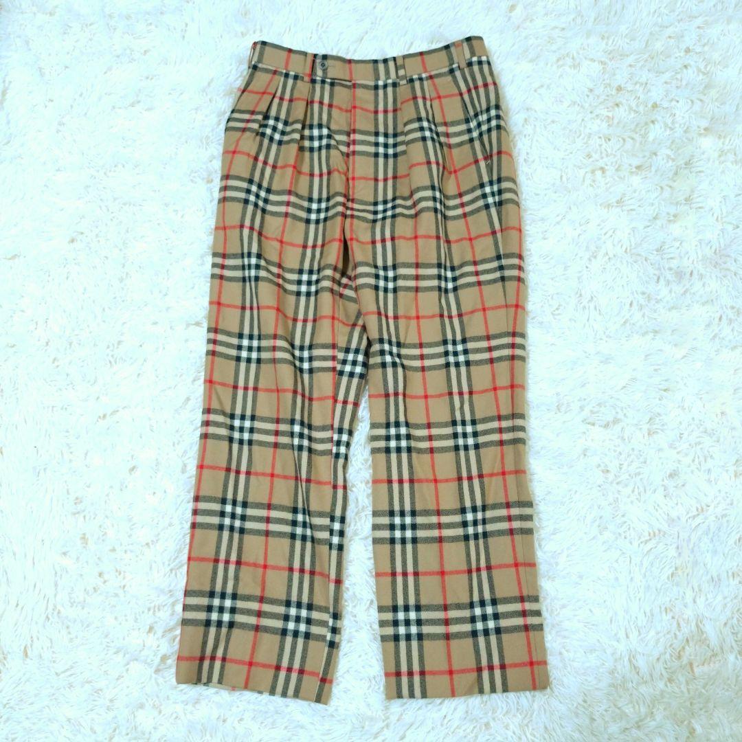 美品✨バーバリー スラックス ノバチェック 2タック 32インチ位大きい