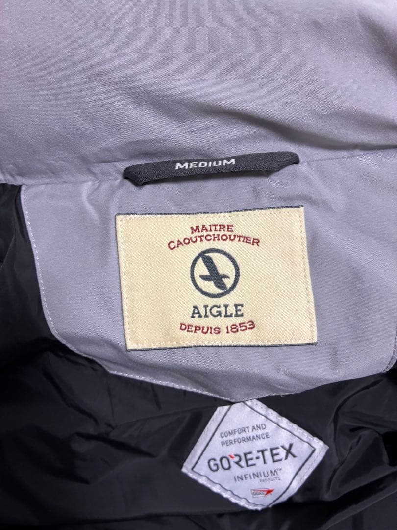 AIGLE（エーグル） ダウンコート ライトグレー系／フード付き／防寒性
