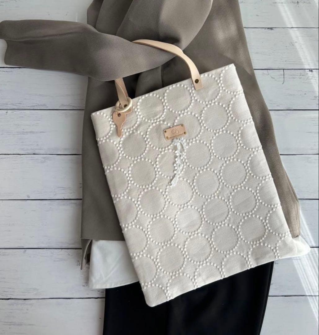 1084】フォロワー600人突破感謝特別割引 ミナペルホネンタンバリン