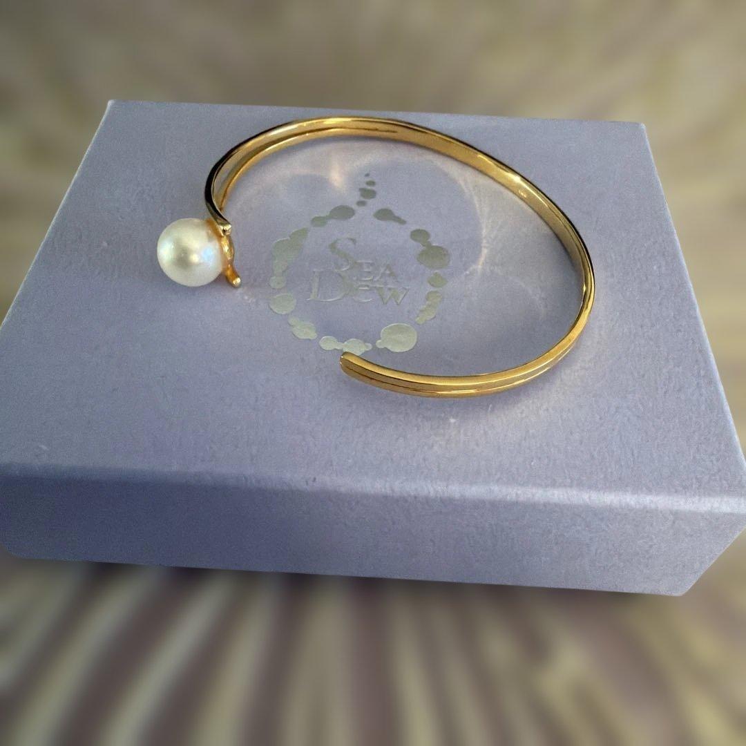 SEA DEW square bar バングル　アコヤ　バロック大玉 SEA DEW square bar バングル アコヤ バロック大玉