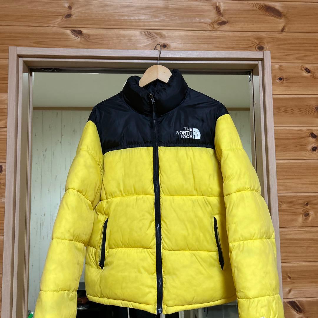 THE NORTH FACE ダウンジャケット ヌプシ 黒/黄色 - メルカリ