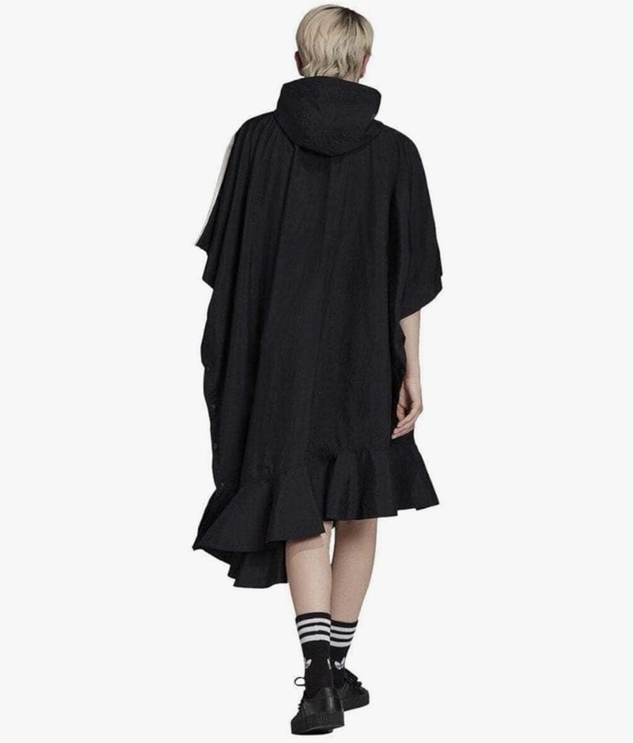 新品 adidas J KOOコラボフリルポンチョワンピース ワンピース - メルカリ