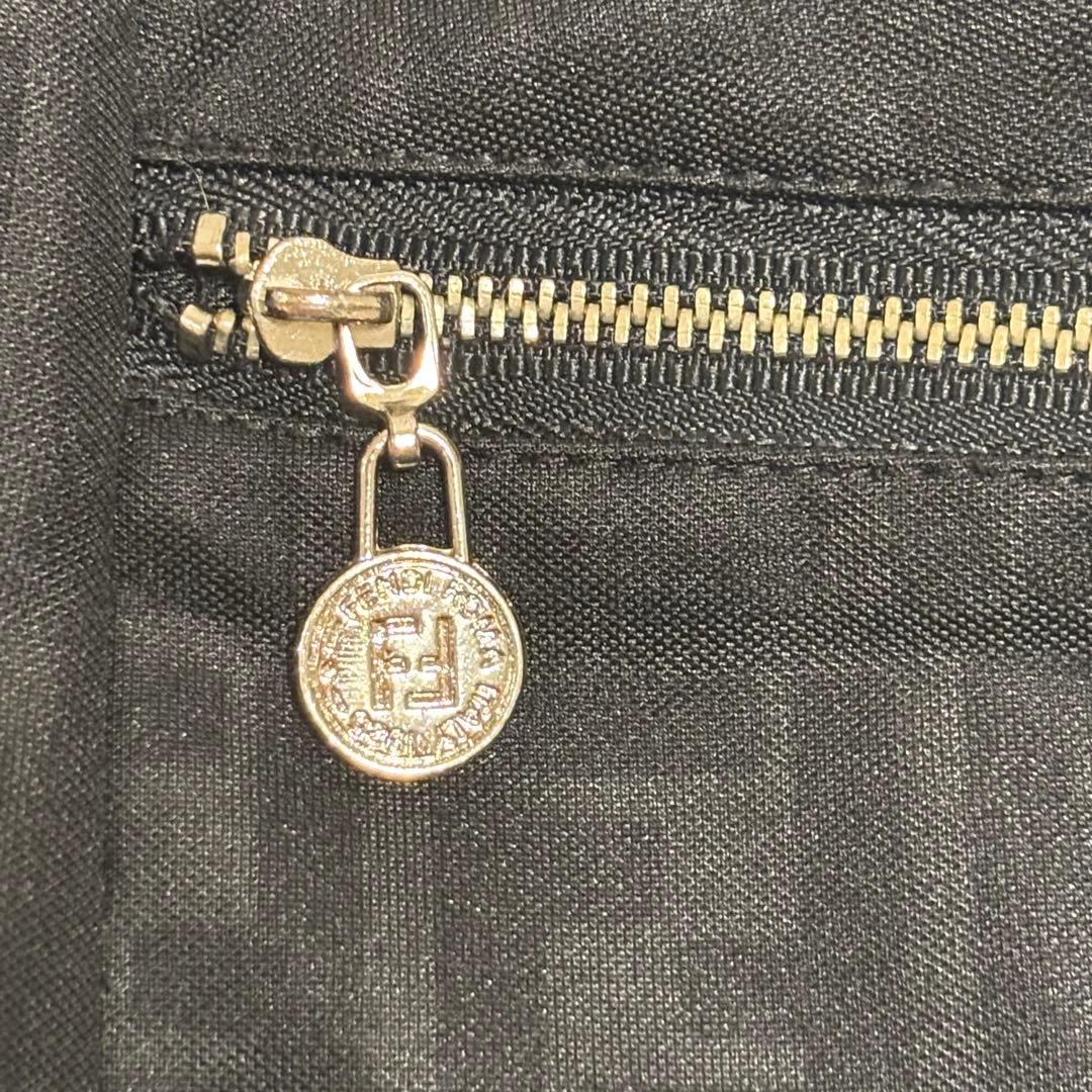 フェンディ ズッカ カジュアル パンツ FF 総柄 ブラック