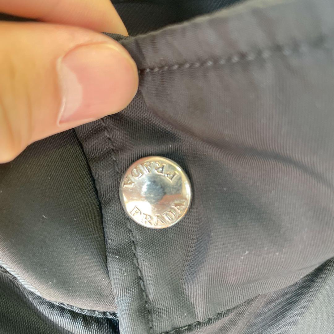 貴重 PRADA プラダ ダウンベスト 黒 M リモンタナイロン イタリア製