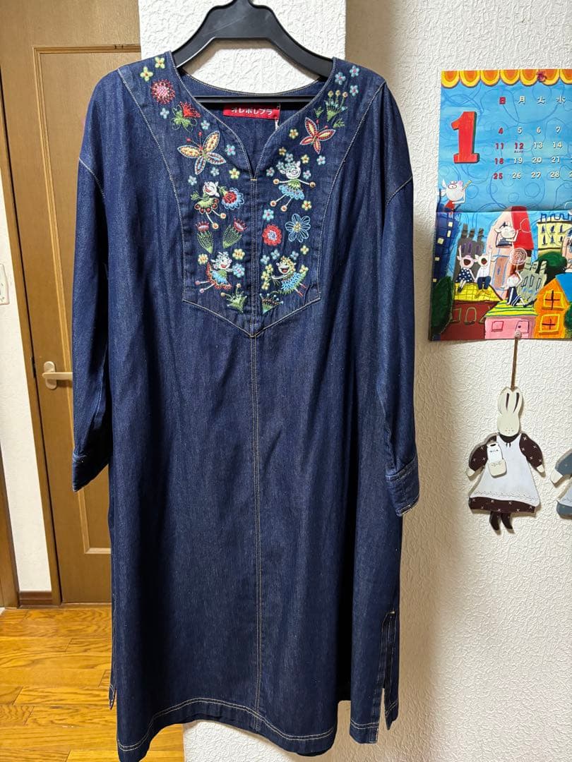 新品アルベロベロデニム刺繍チュニックワンピース 31900円