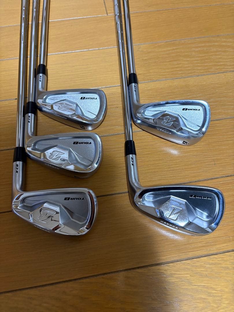 美品】TOUR-B X-CBアイアン6〜P NS850R シャフト - メルカリ