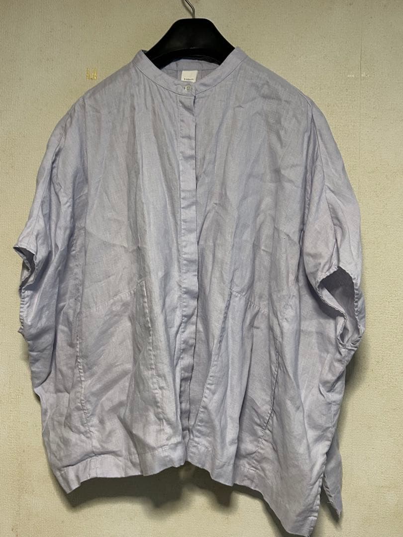 かぐれ リネンスクエアケープシャツ ラベンダー - メルカリ