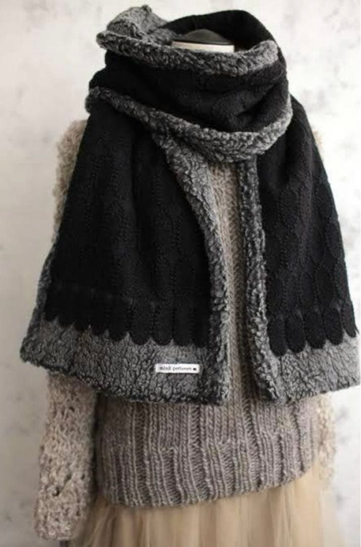 超美品】ミナペルホネン mina perhonen tarte ボアマフラー 美品 mina