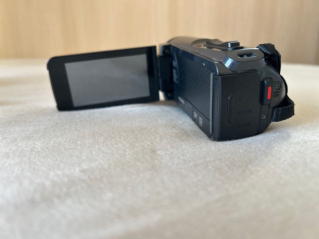 JVC Everioエブリオ GZ-R470 SDカード2枚セット - メルカリ