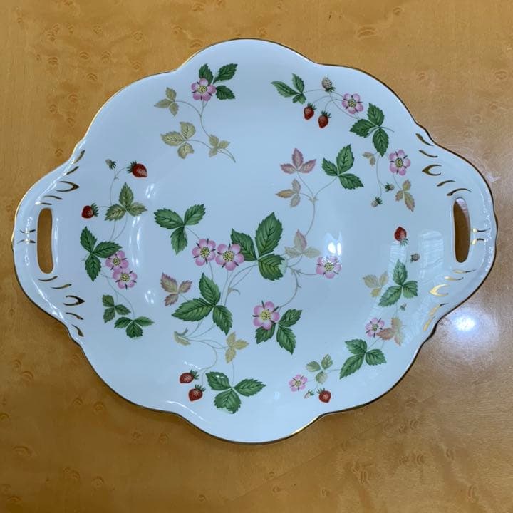 ウェッジウッド ワイルドストロベリー 黒壺スタンプ 2枚セット - メルカリ