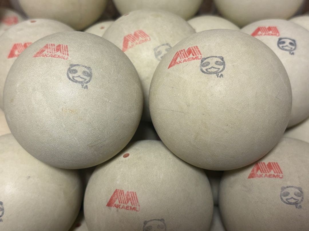 中古ソフトテニスボール 60球 アカエム公認球57球+ケンコーボール3球