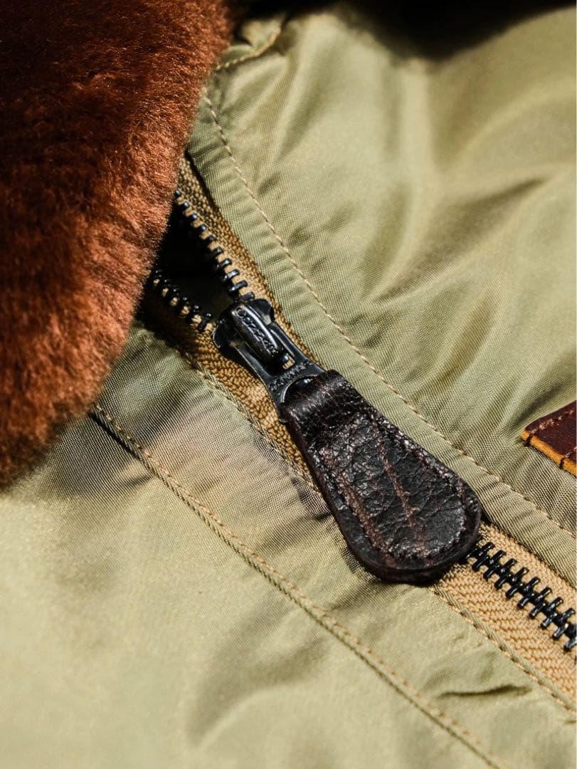 サイズ38M希少 B-15B 初期型 復刻 MA-1 no.3220規格 馬革