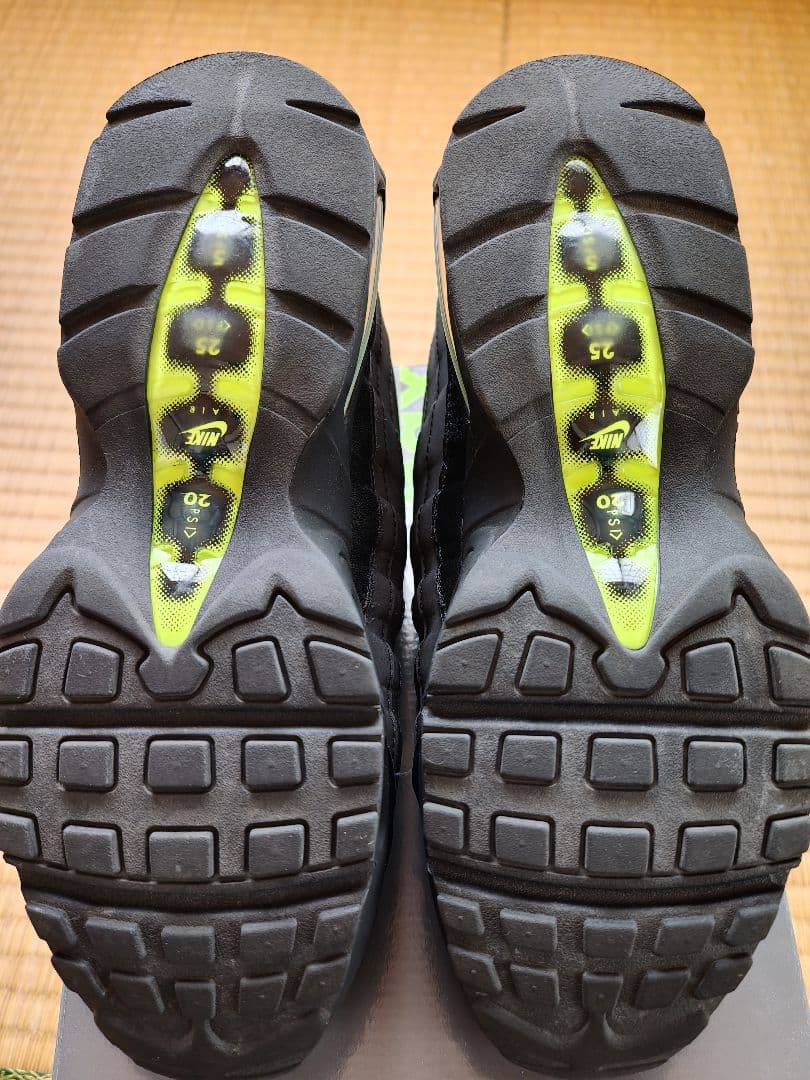 靴 Nike Air Max95 OG Big Bubble \"HRJK\" 28cm