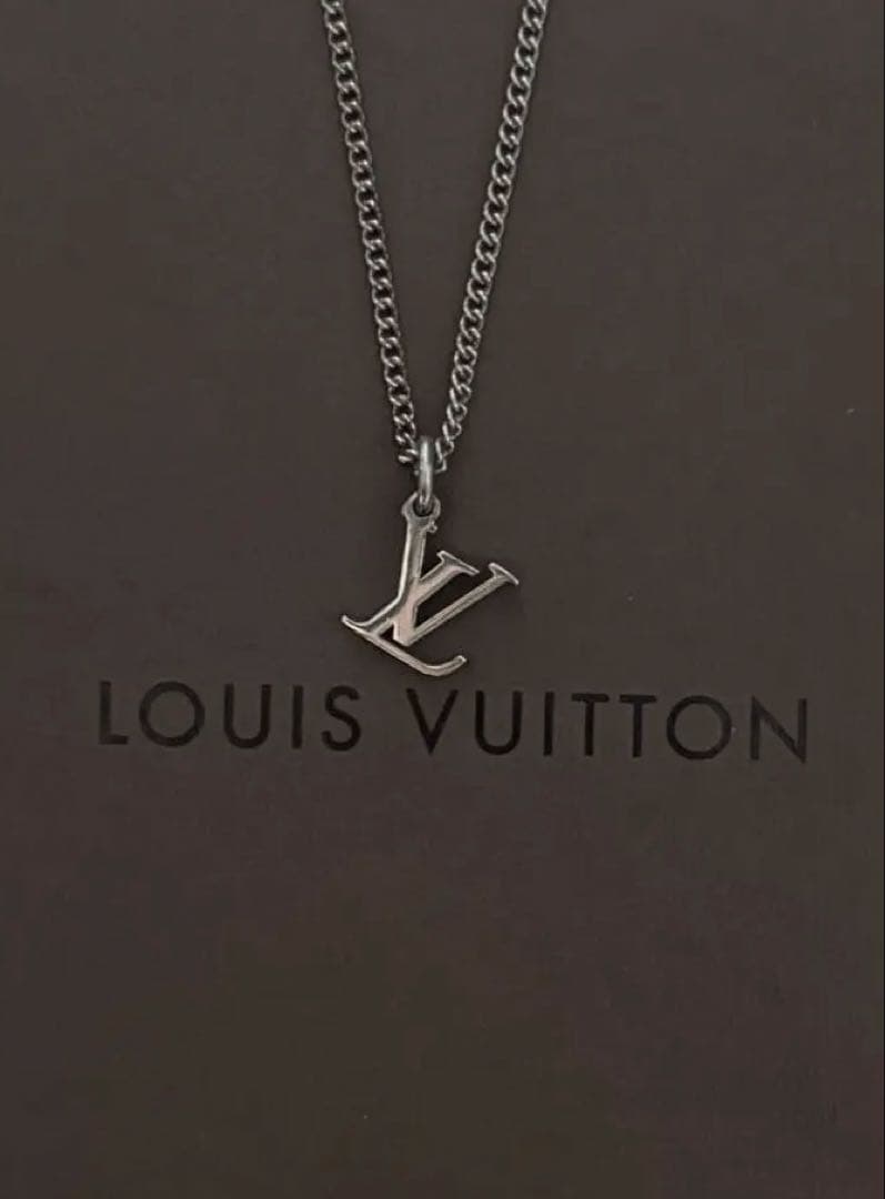 ✨極美品✨louis vuitton LV ネックレス モノグラム柄 【正規品】 極美品 louis vuitton ネックレス モノグラム柄 【正規品】｜Yahoo