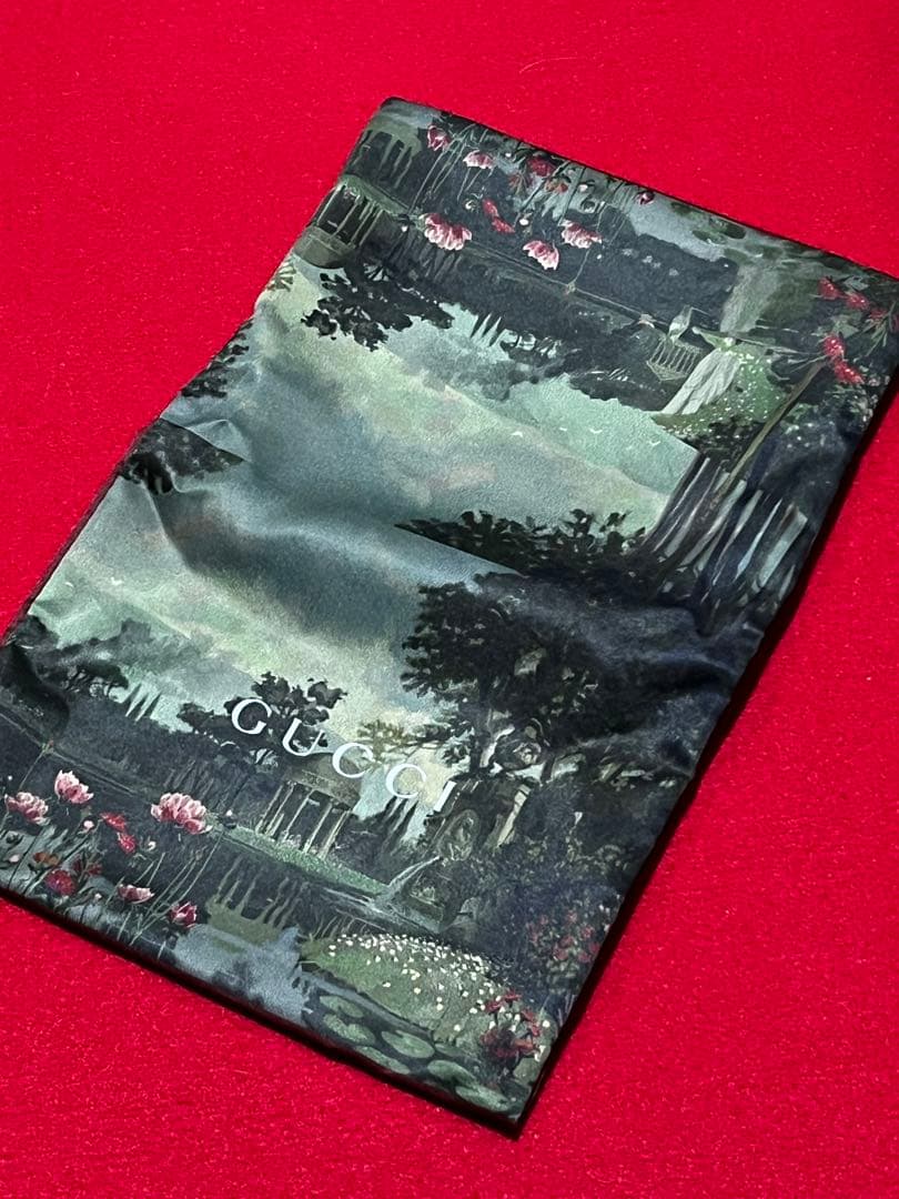 GUCCIイグナシモンレアル ショッパーセット - メルカリ